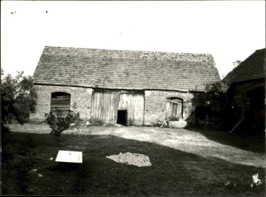 stodoła w zagrodzie, skan 2