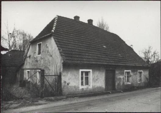 dom, skan 4
