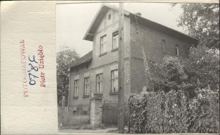 dom, skan 2
