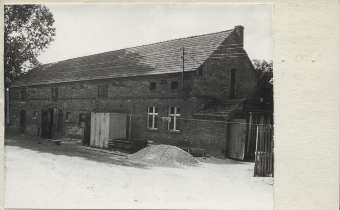 budynek gospodarczy, skan 2