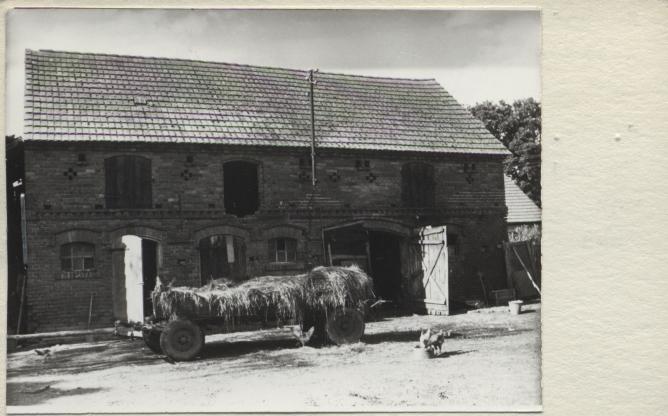 budynek gospodarczy, skan 2