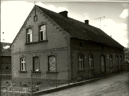 dom, skan 2