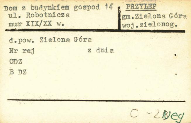 dom z budynkiem gospodarczym, skan 1
