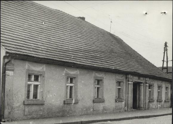 dworek, skan 5