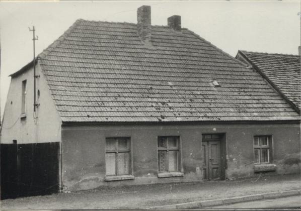 dom, skan 4