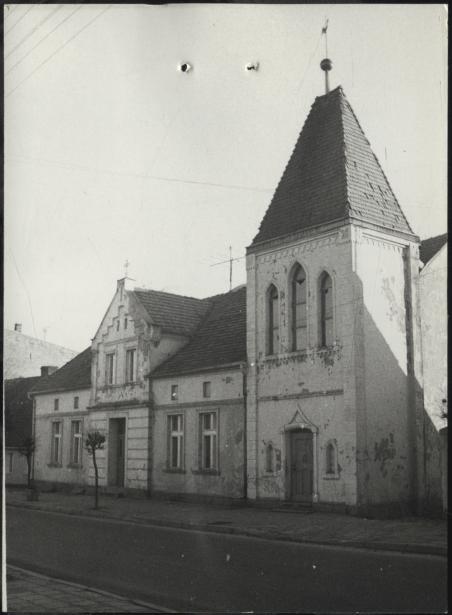 dom, skan 4