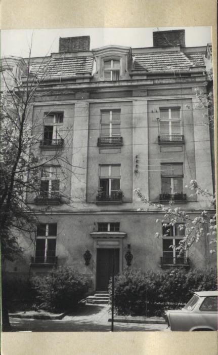 dom przy szkole, skan 2