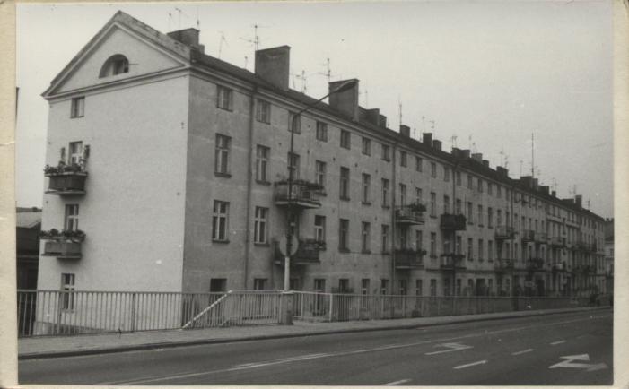 budynki fabryczne i mieszkalne, skan 2
