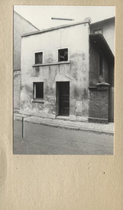 dom mieszkalny kiedyś budynek gospodarczy, skan 2