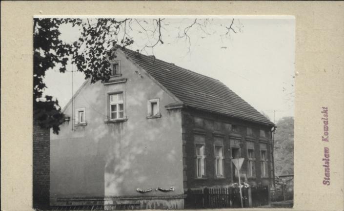 dom, skan 2