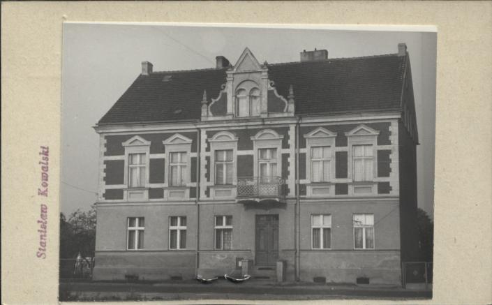 dom, skan 2