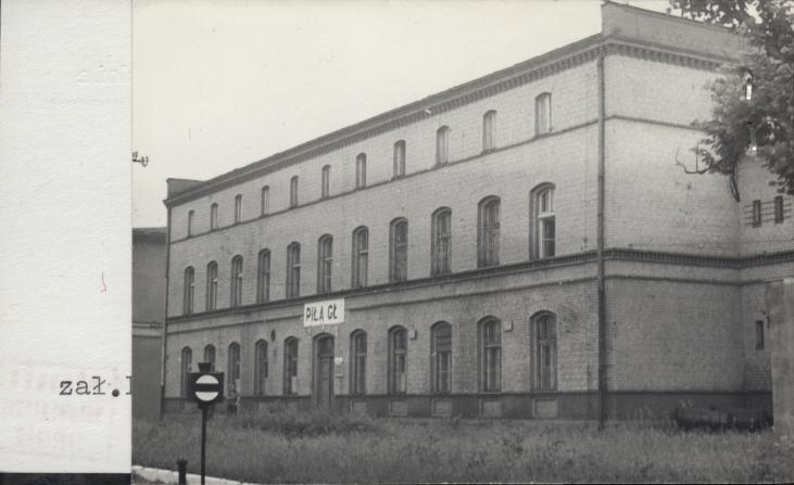 budynek administracyjny - węzeł PKP, skan 3