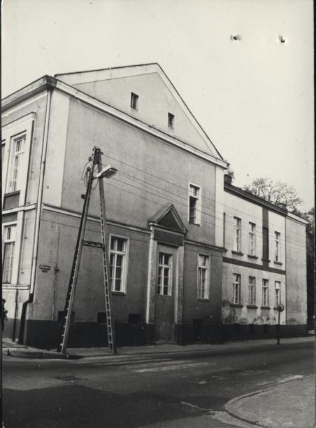 dom, skan 4