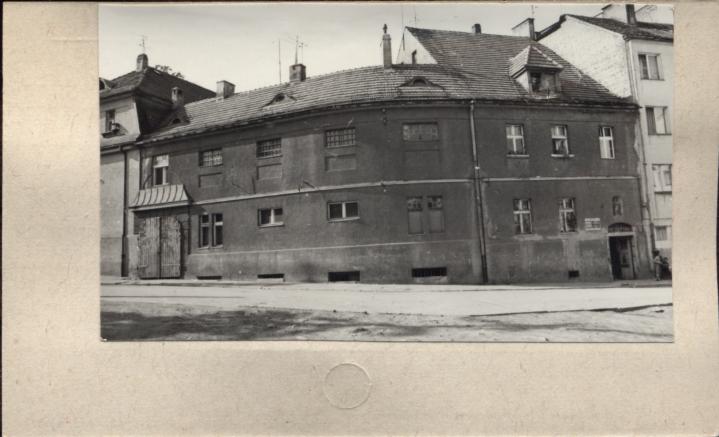 budynek mieszkalny, ob. Zakład Rem. Bud. Sp. Pracy w Ząbkowicach, skan 2