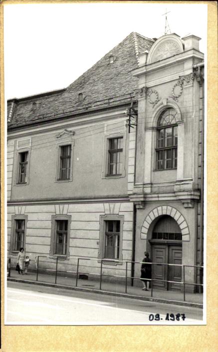 Komandoria Krzyżowców ob. dom. parafialny, skan 2