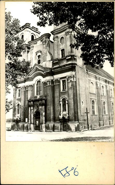 kościół jezuitów, ob. par. pw. Bożego Ciala, skan 2