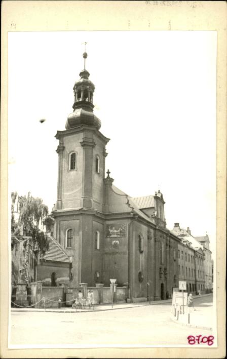 kościół krzyżowców pw. śś. Piotra i Pawła, skan 2