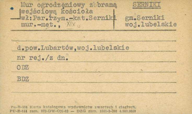 mur ogrodzeniowy z bramą wejściową do kościoła, skan 1