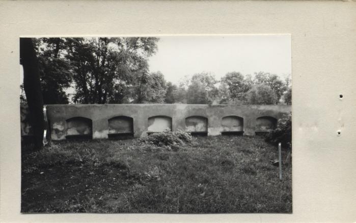 mur cmentarny, skan 2
