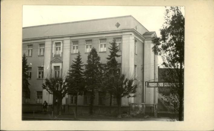 ubezpieczalnia społeczna, ob. ośrodek zdrowia, skan 2