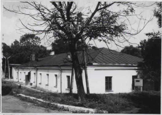 budynek gospodarczy, ob. Zasadnicza Szkoła Metalowa - zespół augustianów, tzw. stary, skan 4