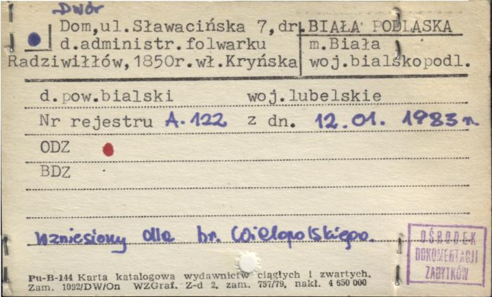 dwór, dom, d. administr. folwarku Radziwiłłów, skan 1