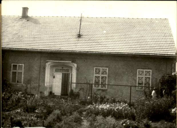dwór, skan 2