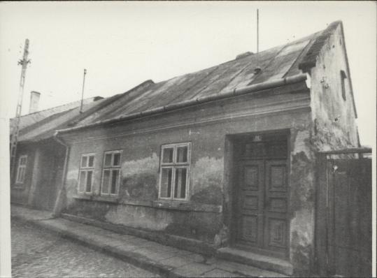 dom, skan 4
