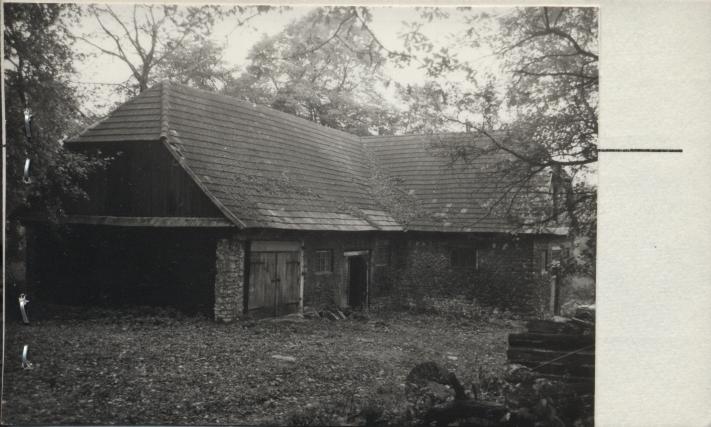 stajnia-obora w zespole dworskim, skan 2