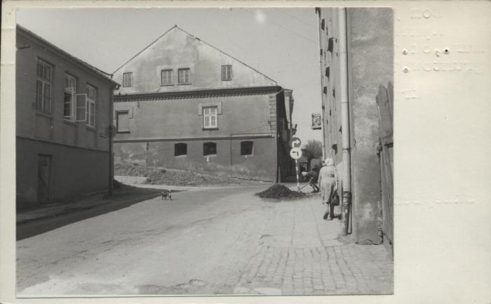 dom, d. apteka, skan 2