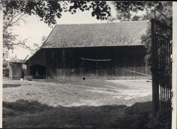 stodoła przy domu, skan 2