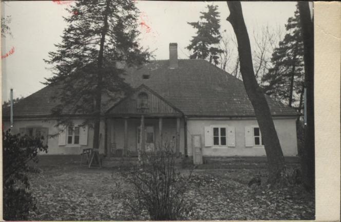 dwór, skan 2