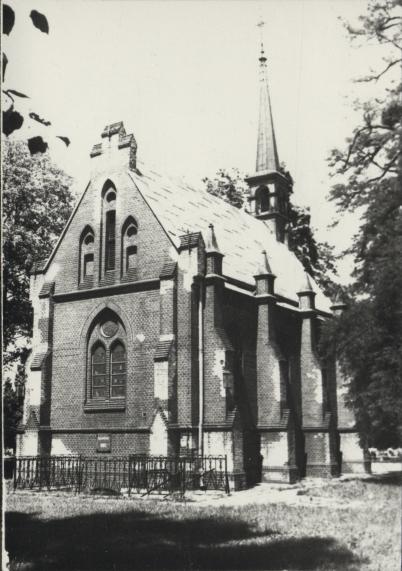 kaplica cmentarna, skan 3