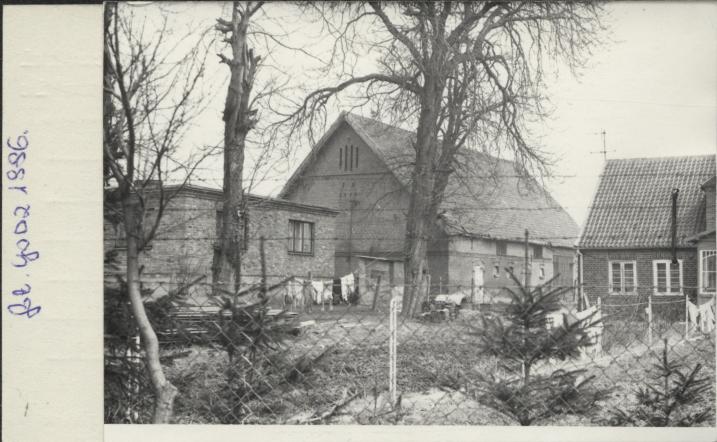 budynek gospodarczy, skan 2