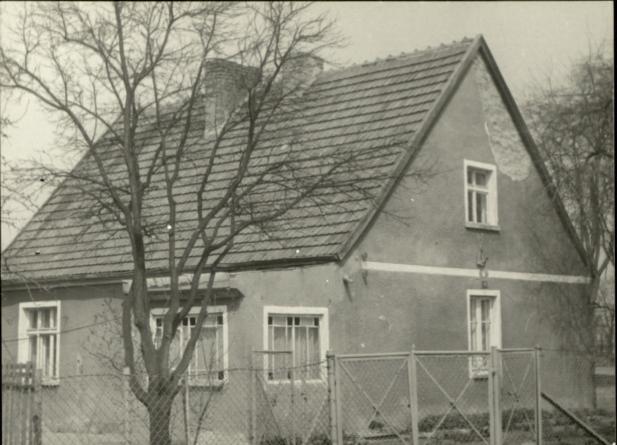 dom, skan 4