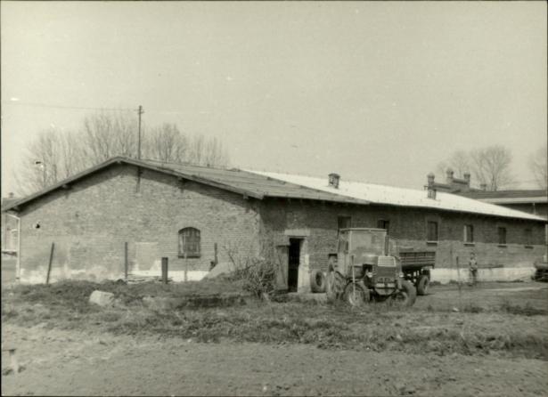 budynek gospodarczy, skan 3