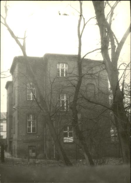 dom (zakład opieki zdrowotnej - przychodnia), skan 3