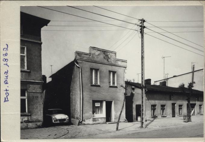 dom mieszkalny, cukiernia, skan 2