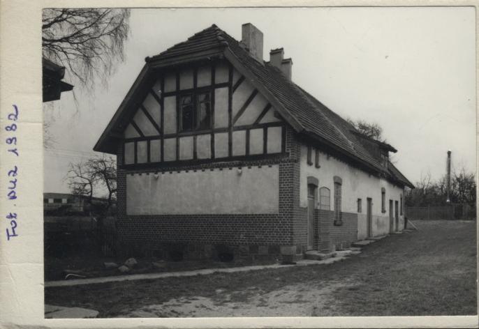 stajnia, chlew, ob. magazyn Muzeum Kaszubskiego, skan 2