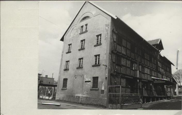 magazyn, skan 2