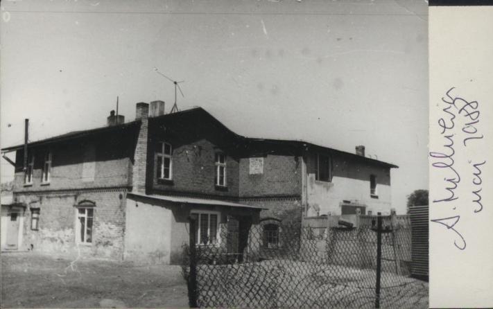 dom II, skan 2