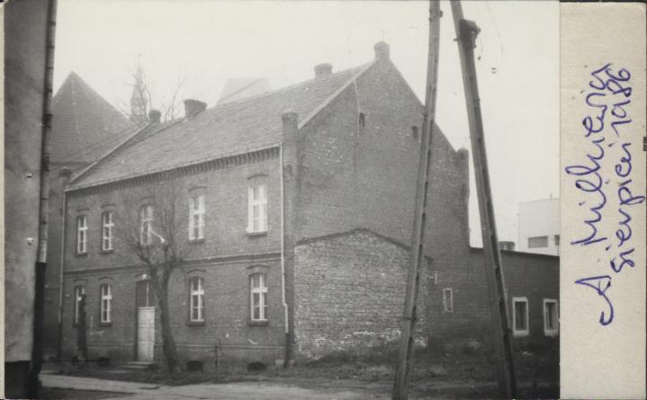 dom, skan 2