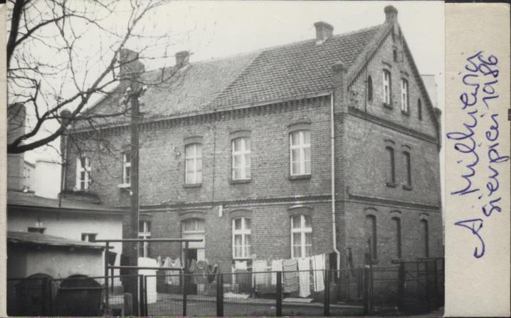 dom, skan 4