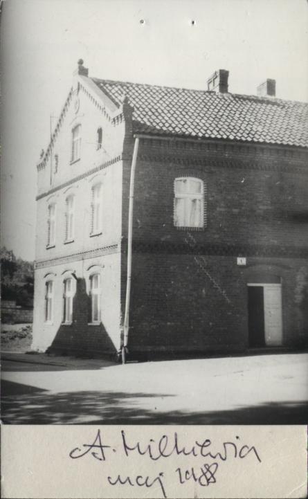 dom, skan 4