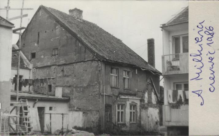 dom, skan 4