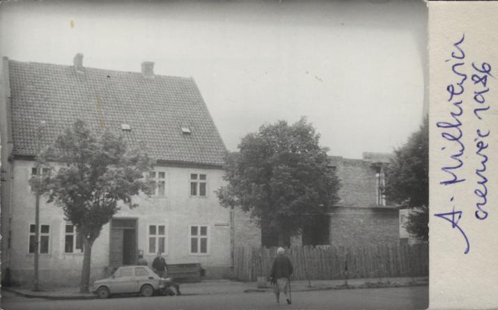 dom, skan 4