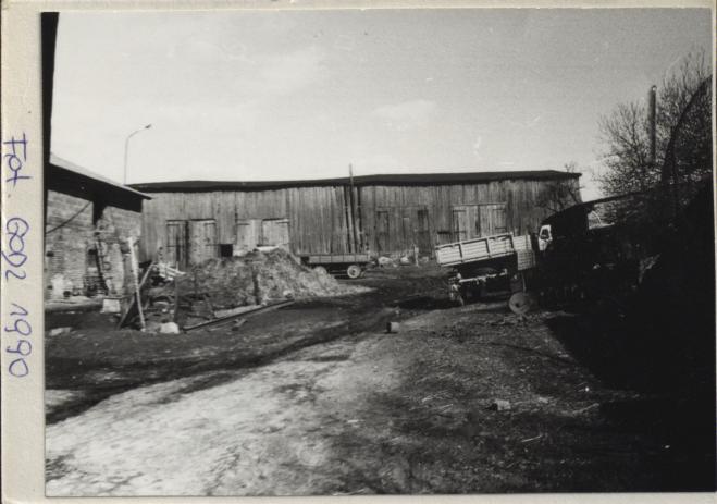 stodoła w zagrodzie, skan 2