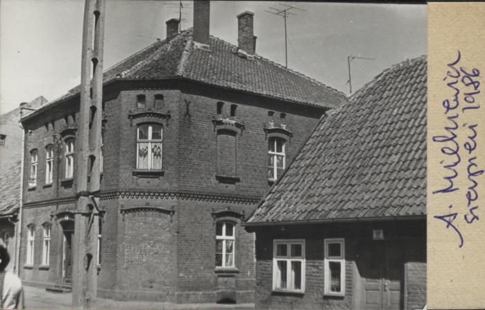 dom, skan 2