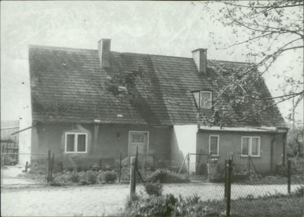 dom, skan 4