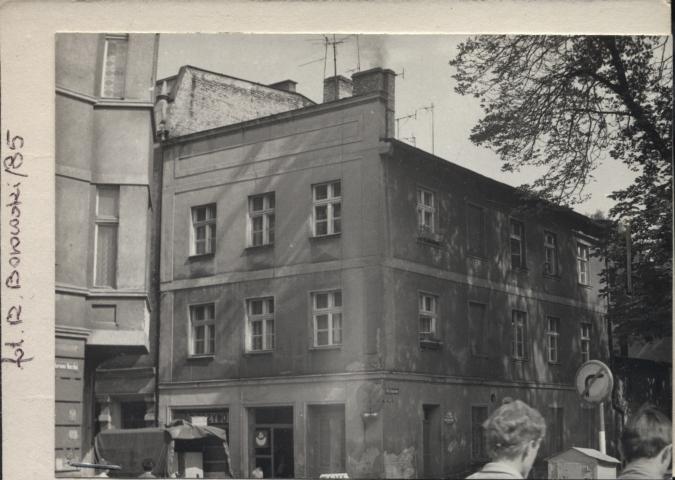 dom mieszkalny, sklep, skan 2